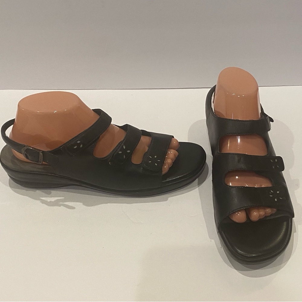 SAS Quatro Triple Adjustable Straps Sandals Tripad Comfort Black Size 10